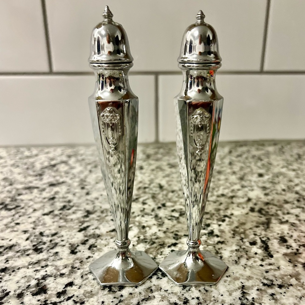 Weidlich Bros Mfg Co Silver Plate Salt & Pepper Shakers Set Antique Vintage Deco - Picture 2 of 7